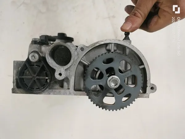 VW UP SEAT MII SKODA CITIGO Cilinderkop 04C103475D image 5