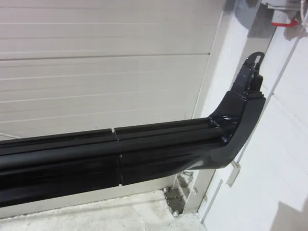 Volvo XC90 II Vasen kynnyssuojus OEM 31395885 image 7