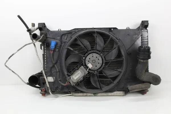 Mercedes Vattenkylare Intercooler A2125051430 image 9
