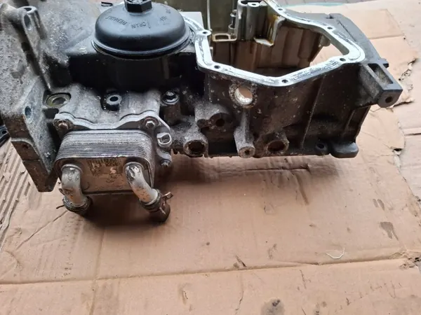 Cárter de aceite OEM 110175081R para Nissan Juke 1.2TCE image 3