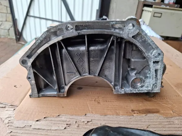 Cárter de aceite OEM 110175081R para Nissan Juke 1.2TCE image 5