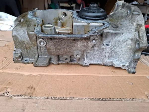 Cárter de aceite OEM 110175081R para Nissan Juke 1.2TCE image 7