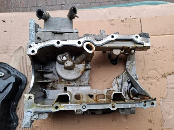 Cárter de aceite OEM 110175081R para Nissan Juke 1.2TCE image 8