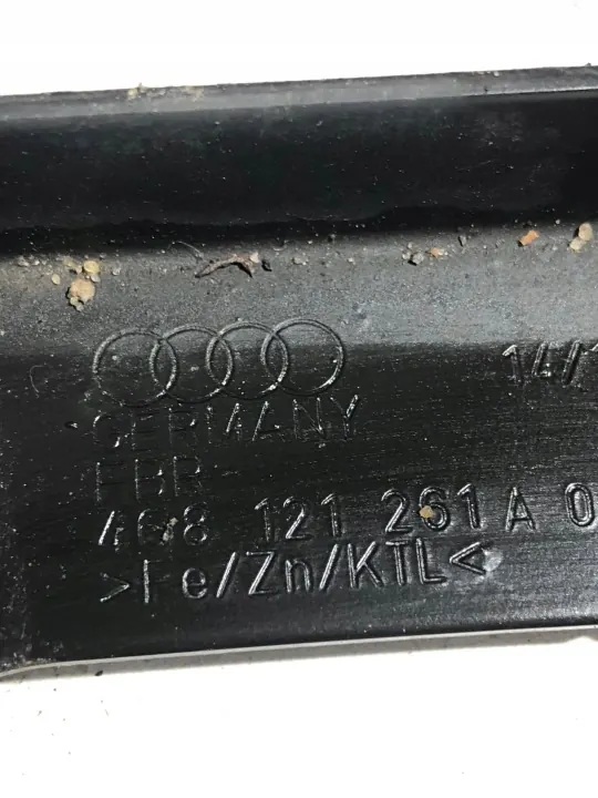 Audi A7 S7 Radiatorbevestiging OEM 4G8121261A image 3