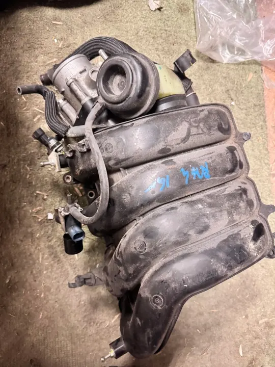 Gebrauchtes Auspuffkrümmer OEM kolektor wydechowy kow1 image 2