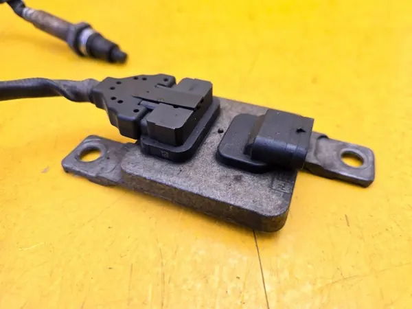 NOx-Sensor OEM 059907807L für VW Touareg 3.0 TDI image 4
