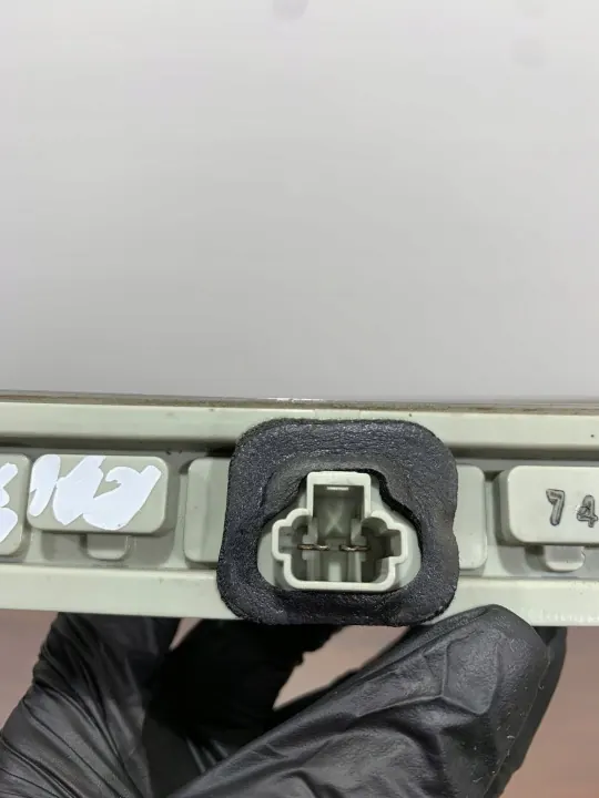 Toyota RAV4 Derde remlicht OEM FBZ25853 image 4