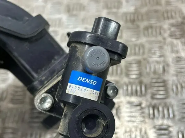 Collecteur d'admission Subaru OE OEM 14001AC60 - Occasion image 10