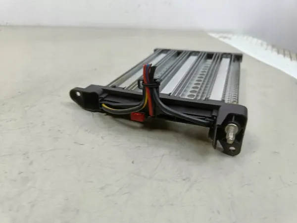 Elektrische verwarming OEM 5Q0963235C voor VW Passat B8 image 3