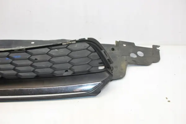 OEM MCK-AUTO etupuskurin ritilä Honda Accord 2012-2015 image 5