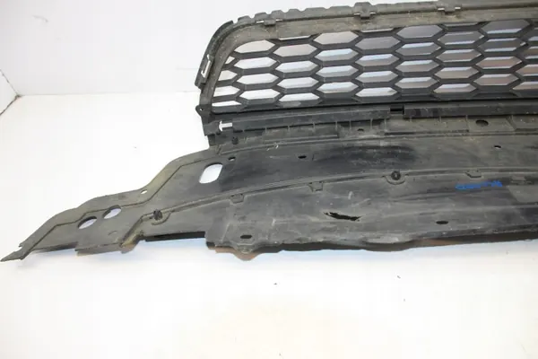 OEM MCK-AUTO etupuskurin ritilä Honda Accord 2012-2015 image 7