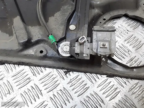 Régulateur de vitre VW Beetle OEM 1C0837756C image 6