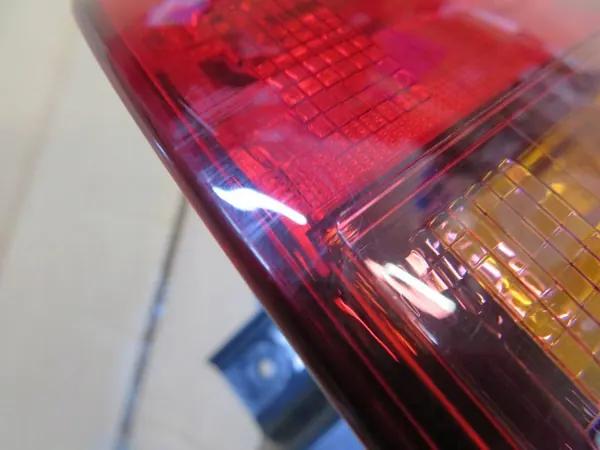 HYUNDAI TUCSON III LUZ TRASERA DERECHA NUEVA OEM 92402D7500 image 7