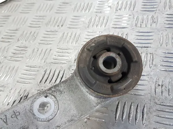 Toyota Achteras Differentieelhouder OEM 4165142090 - Gebruikt image 4
