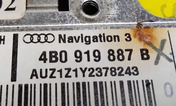 CD-vaihtaja Audi A6 C5 OEM 4B0919887 2.5L Diesel image 3