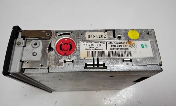 CD-vaihtaja Audi A6 C5 OEM 4B0919887 2.5L Diesel image 4