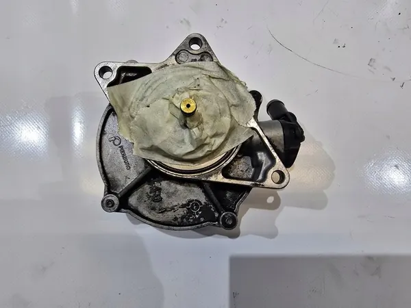 Imupumppu Audi A6 C5 2.5 TDI 99R OEM 057145100C image 3