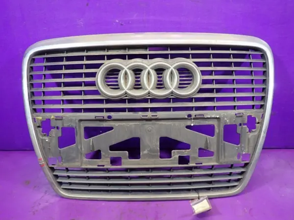 Audi A6 C6 grill-emblem OEM Zawada-282167- Begagnad image 2