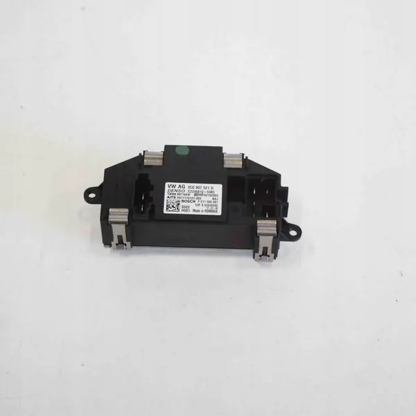 Resistor de calefacción VW Scirocco 2.0L F011500081 image 2