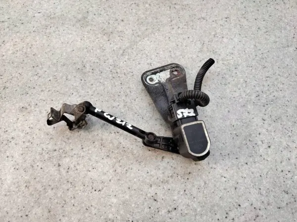 Capteur de Niveau Phare OEM A0065428318AOP1412 Mercedes E W212 image 2