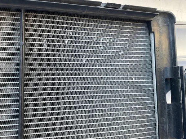 Linker waterkoeler Porsche 911 image 4