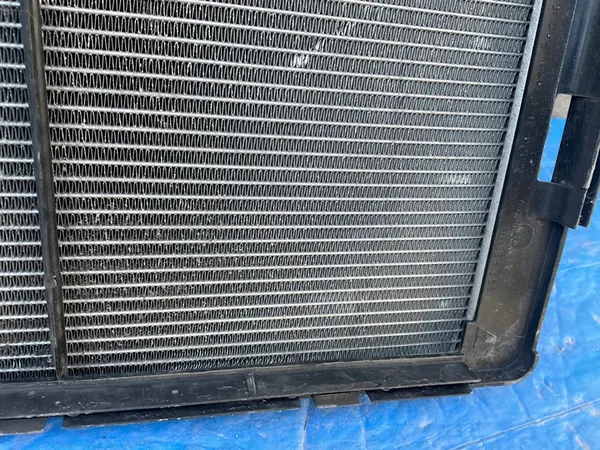 Linker waterkoeler Porsche 911 image 7