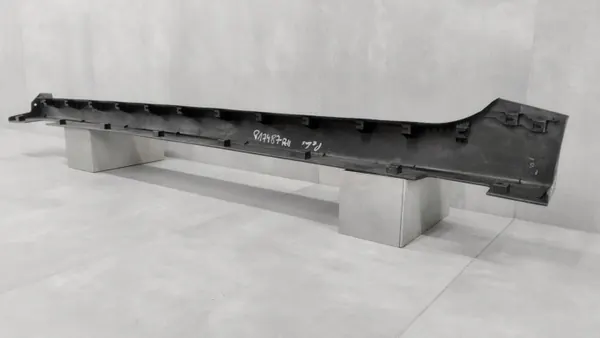 Rechte Schwellerverkleidung OEM 87752-G2000 Hyundai Ioniq image 5