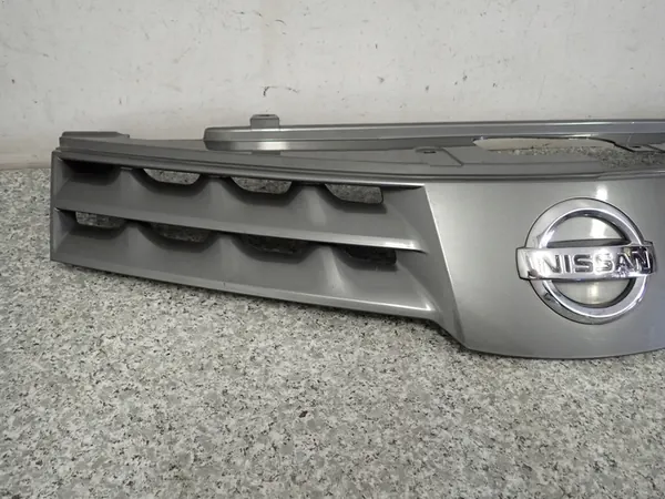 Nissan Note (E11) 2006 Front Bumper Grill OEM 623109U000 image 3