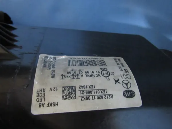 Linker Mercedes W212 Lift LED Europa1 image 8