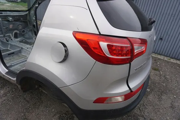 KIA SPORTAGE III SL Tailgate 737003U010 Glass 871103U030 image 2