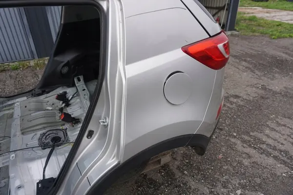 KIA SPORTAGE III SL Tailgate 737003U010 Glass 871103U030 image 3