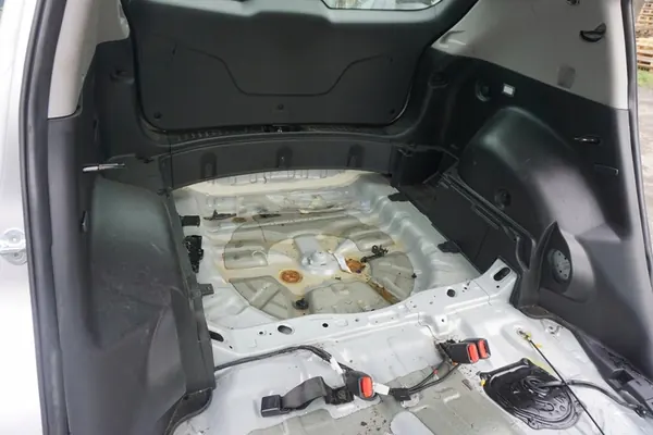 KIA SPORTAGE III SL Tailgate 737003U010 Glass 871103U030 image 8