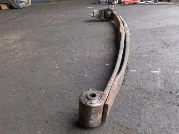 Ressort Volvo FL Gauche OEM 3953304 - Occasion image 3