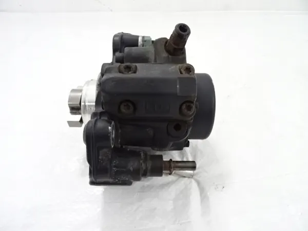 OEM 9687959180 Hoge druk brandstofpomp voor DS5 image 3