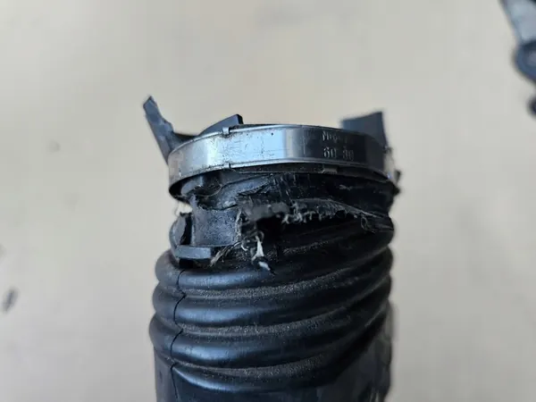 Mercedes-Benz OE A6420943497 Luftmengenmesser image 3