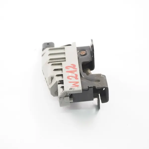 Cerradura capó Mercedes W212 OEM A2128800160 - Usado image 7