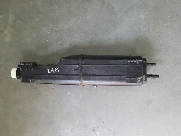 Réservoir vapeur OEM 04891857AB Dodge RAM 1500 image 2