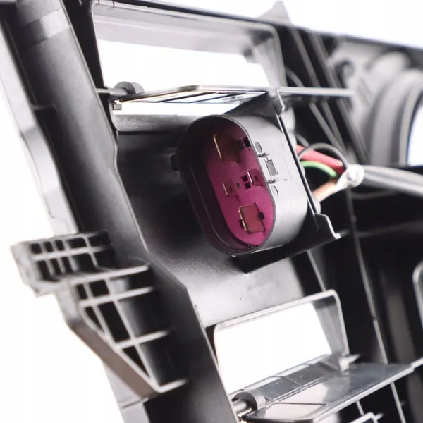 Audi A4 B9 Kylarrubrik image 10