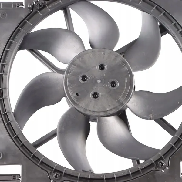 Audi A4 B9 Kylarrubrik image 4