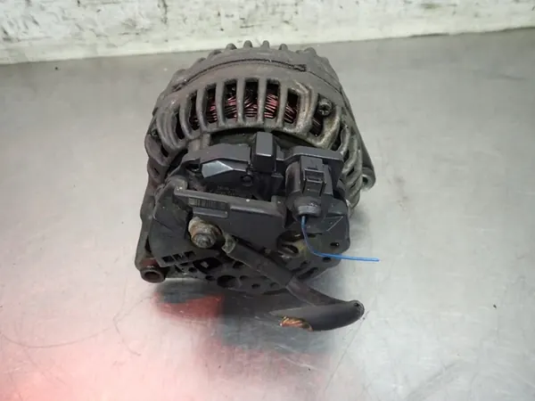 Generaattori Audi A6 3.0 V6 150A OE image 3