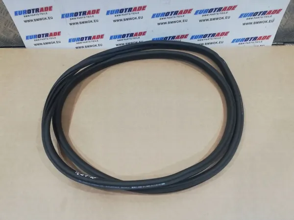 Junta puerta delantera BMW OEM 7468928 7393423 - Usado image 2