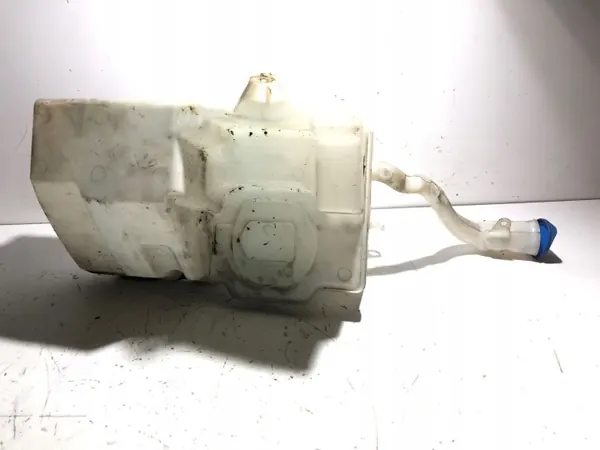 Réservoir lave-glace OEM 30753424 pour Volvo XC60 2008-2013 image 5