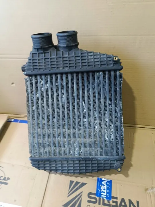 Maserati Intercooler OEM 2323232224223242233224243332313332221332333 image 6