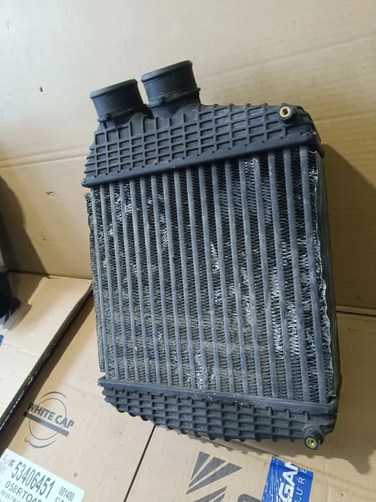 Maserati Intercooler OEM 2323232224223242233224243332313332221332333 image 7