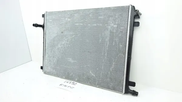 Radiateur d'eau OEM A0995009900 pour Mercedes Classe C image 3