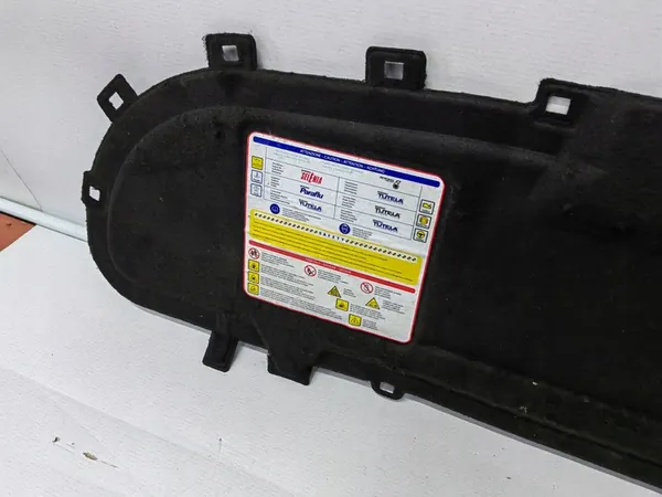 FIAT 500X 1.6B Isolamento do Capô image 2