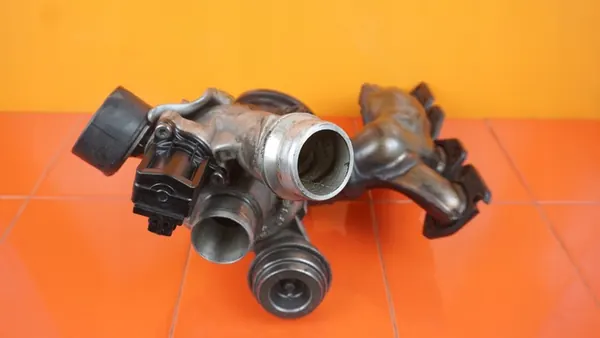 Turbo para BMW 1 F20 3 F30 1.6 B N13B16A image 2