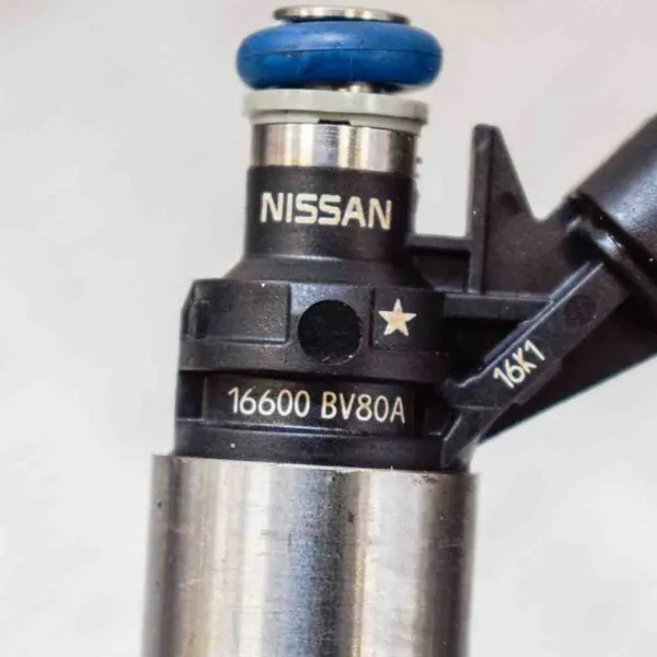 Nissan Qashqai II 1.6 TCE Injektor 16600BV80A image 5