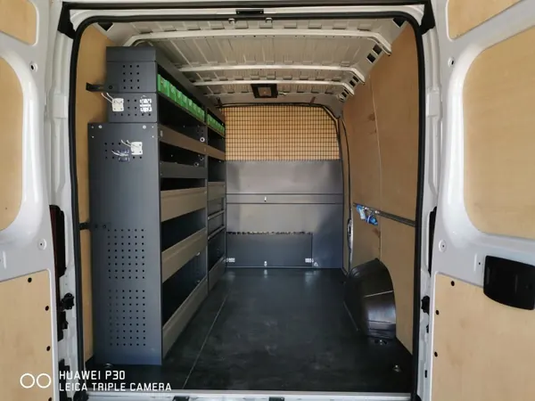 Carrosserie atelier pour Sprinter Crafter Man L2H2 image 3