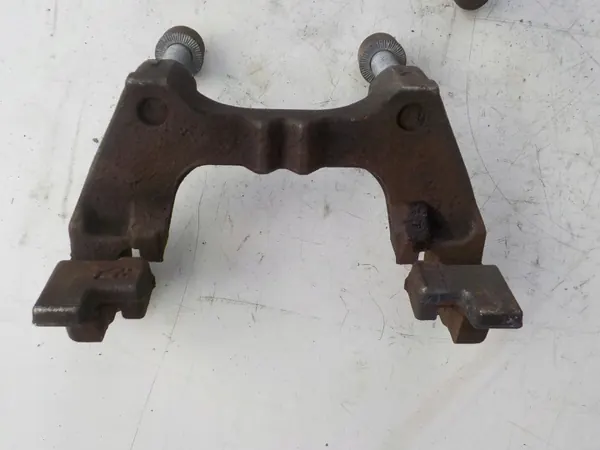 Support de serrage arrière VW T-ROC 22r 2.0 TSI OEM image 4